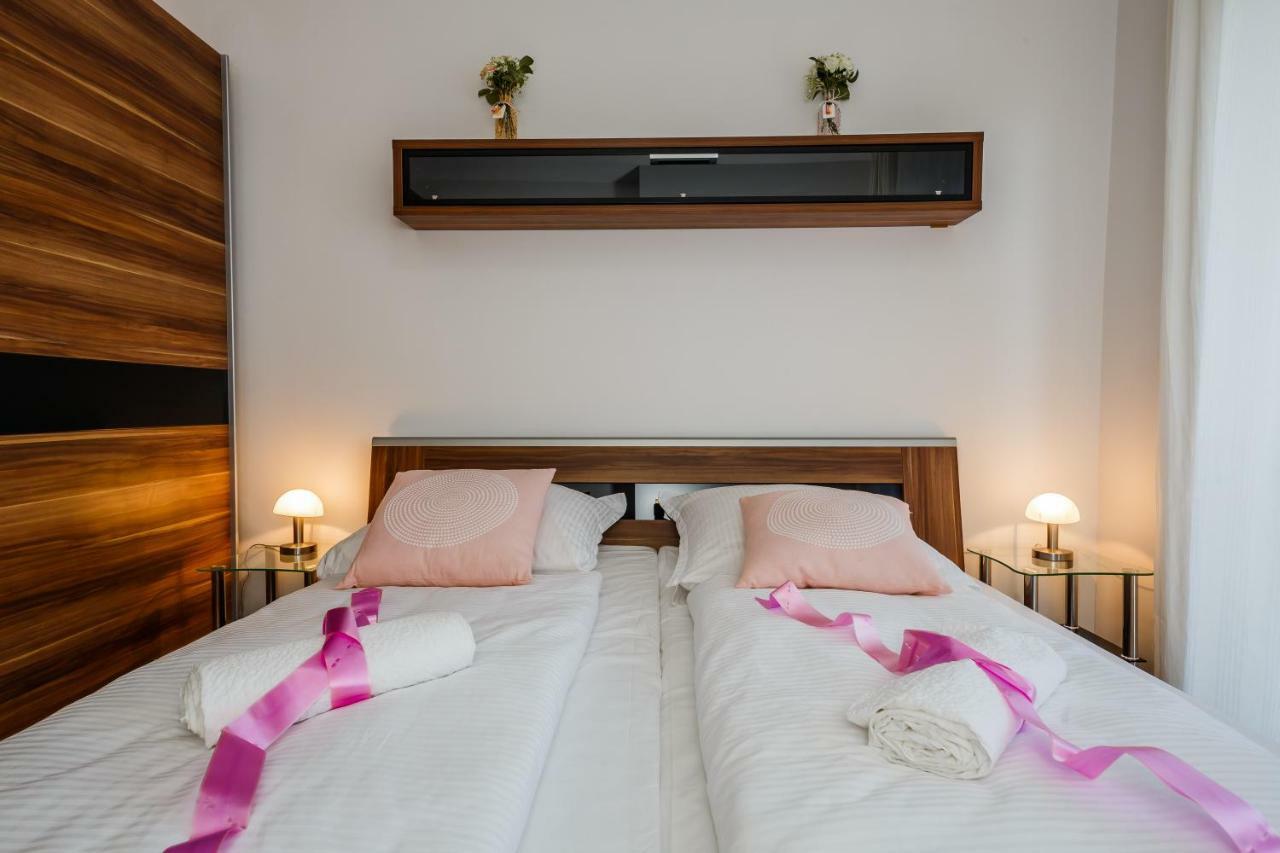 Apartman Lucija Kaštela Buitenkant foto