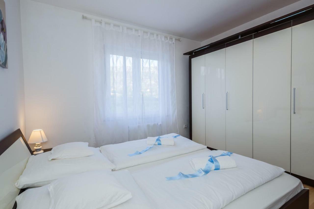 Apartman Lucija Kaštela Buitenkant foto