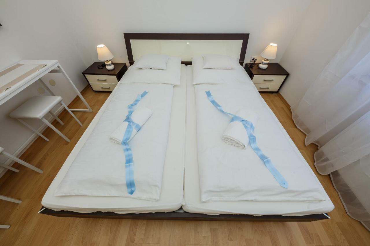 Apartman Lucija Kaštela Buitenkant foto