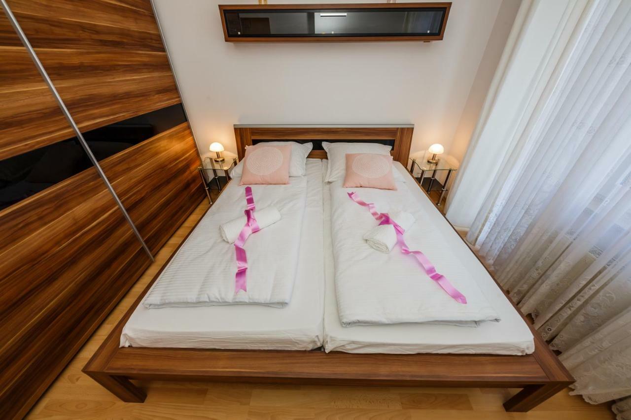 Apartman Lucija Kaštela Buitenkant foto
